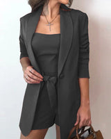 Damen nan tailliertes Blazer-Shorts Set mit Bandeau Top und Bindegürtel Drune in Schwarz