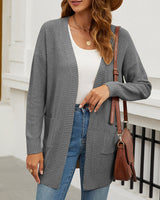 HANAE –  Long-cardigan mit retro-flair in Grau