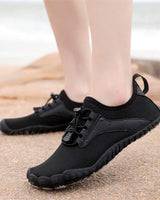 Barfußschuhe für Unisex mit breiter Zehenbox in Schwarz