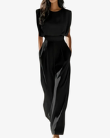 Uarutara - Eleganter Jumpsuit Mit Gürtel in Schwarz