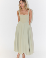 Nangula - Elegantes Kleid Aus Rayon in Hellgrün