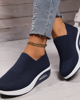 Damen Orthopädische Schuhe mit dämpfender Sohle und elastischem Einstieg in Dunkelblau