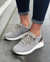 Orthopädischer Gehschuh - Daniela in Grau