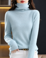 Akainu - Eleganter Rollkragenpullover in Hellblau