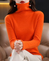 Akainu - Eleganter Rollkragenpullover in Orange