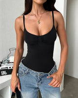 Ariella™ Premium-Strickbody mit Brust-Raffung in Schwarz