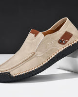 Altiyan – Slipper Mit Kontrastierenden Einsätzen in Beige