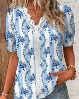 Sienna | Blumenstickerei V-Ausschnitt Bluse in Blau