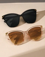 Luna | Cat Eye Sonnenbrille in Schwarz / Schwarz