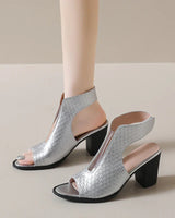 Mirelle™-Sandale mit Strukturierter Oberfläche und Umschließendem Design in Silber