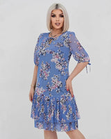 Évelyne™-Kleid mit Zartem Blumenmuster und 3/4-Ärmeln in Blau