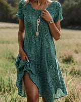 Giovana – Elegantes Midi-Kleid Mit Kurzen Ärmeln in Grün