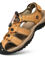Liam - Geschlossene Trekking Sandalen in Hellbraun