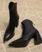 Angela | Damen-Frühjahrs-Stiefeletten mit spitzer Kappe und Absatz in Schwarzes Fleecefutter