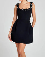Bellaflora™-Kleid mit Floralen Applikationen am Ausschnitt und Eleganter Passform in Schwarz