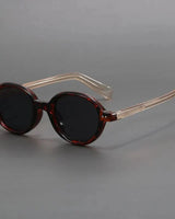 Saskia | Klassische Runde Sonnenbrille in Rot