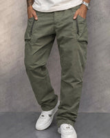 Lachlan - Leichte Cargohose in Militärgrün