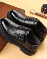 Herren-Schuh Westbury™ aus hochwertigem Leder mit weicher Sohle / Elegante Raffinesse für die Arbeit und besondere Anlässe. in Schwarz