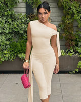 Odessa™ Set mit One-Shoulder-Bluse und Eleganter Caprihose in Beige