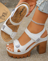 Bellatrix™ Plateau-Sandalen Mit Blockabsatz und Verstellbaren Riemen in Weiß