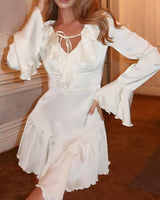 Satin-Rüschen-Minikleid in Weiß