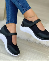 Emilia - Sneaker mit Klettverschluss in Schwarz