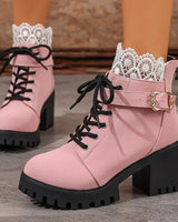 Victoria Urban™ Stiefel mit Eleganter Schnürung und britischem Design in Rosa