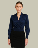 Verena | Elegante Satin Wickelbluse für Damen in Blau