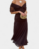 Lordanka – Langes Kleid Mit V-Ausschnitt Und Blumen Muster in Kaffee