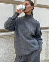 Yalisse | Eleganter Rollkragenpullover gestrickt in Grau