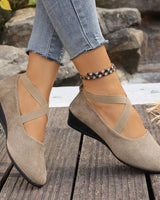 Alouette™ Schuhe Mit Veloursoptik und Gekreuzten Riemen in Khaki