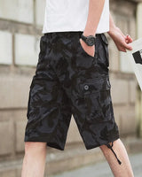 Frontier™ Cargo-Shorts mit Camouflage-Muster und Funktionellen Cargotaschen in Schwarzes Camouflage