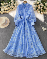 Imperial™ Spitzenkleid mit Puffärmeln in Blau
