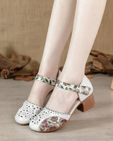 Beatrice™-Schuh mit Blockabsatz und verstellbarem Verschluss in Weiß