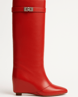 Felicia | Damen Elegante Stiefel mit Keilabsatz und spitzer Schuhspitze in Rot