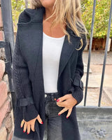 FrostLine Eleganz™ Jacke aus Hochwertiger Gekämmter Wolle mit Gerippten Ärmeln und Eleganten Schnallen / Die Perfekte Balance Zwischen Modernität, Komfort und Zeitlosem Stil! in Schwarz