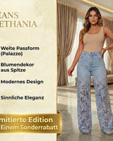 Bethania™ Jeans aus Modernem Denim mit Handgefertigter Blumen-Spitze in Hellblau