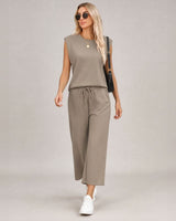 Aya™ Set Tanktop mit markanter Schulterpartie und Cropped Hose mit Kordelzug in Beige