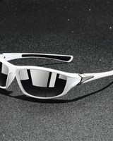 Hedda | Sportliche Polarized-Sonnenbrille in Weiß