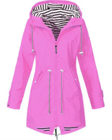 LEONORE – Der elegante und wasserdichte Damen-Regenmantel in Rosa