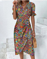 Bliss | Kurzärmeliges Kleid mit Blumendruck in Buntes