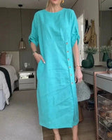 Adelie™ Baumwoll-Leinenkleid mit seitlichen Knöpfen und raffiniertem Schlitz / Bewegung und Eleganz in der richtigen Dosierung! in Cyan
