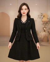 Lorelei™-Set mit strukturiertem Blazer und Kleid mit verziertem Ausschnitt / Präsenz, Stil und zeitlose Eleganz! in Schwarz