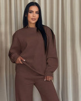 Isys™ Sweat-Set mit cleanem Look und Premium-Komfort in Braun
