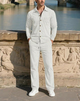 Monte Carlo™ Set mit leichter Textur und Hose mit verstellbarem elastischem Bund in Weiß