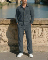 Monte Carlo™ Set mit leichter Textur und Hose mit verstellbarem elastischem Bund in Grau