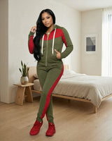 Prisma™-Set mit Sportjacke und formendem Look in Grün mit Roten details