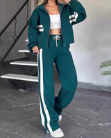 Angelina™ Set mit Stehkragenjacke und modernen Streifen in Grün