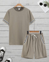 Nexor™-Set mit Kontrastierenden Details und Sportlich-Lässigem Stil in Khaki