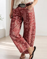 Alvida™ Hose mit Blumenmuster und weitem Fall in Blumenmuster und Rot